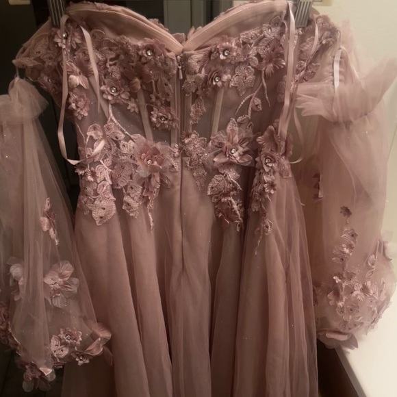 LaDivine By Cinderella Divine Dusty Pink Prom Dress (Size 6) - Picture 9 of 11